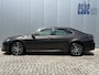 Toyota Camry 2.5 Hybrid Dynamic Navigatie ACC Adaptieve Cruise Control Camera Led Koplampen 18 Inch Velgen Apple Carplay Elektrische Stoelen Stoelverwarming DAB Parkeersensoren v+a NL Auto 1e Eigenaar BTW Auto