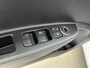 Hyundai i10 1.0i Comfort | Navigatie | Parkeer sensoren | in hoogte verstelbare stoel | Airco |