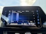 Toyota C-HR / C-HR+ 1.8 Hybrid Business Intro (Trekhaak - Camera - Stoelverwarming - Keyless Entry - 18"incl 4S - Adaptieve Cruise Controle - Automatische Airco - Navigatie)