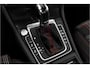 Volkswagen Golf 2.0 TSI GTI Performance 230pk Elek glazen panorama-dak,18 inch LM