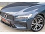 Volvo V60 T6 AWD Inscription Recharge R Line / Trekhaak / Stoelverwarming / Leder / 18 Inch /