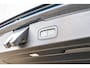 Volvo V60 T6 AWD Inscription Recharge R Line / Trekhaak / Stoelverwarming / Leder / 18 Inch /