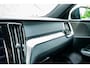 Volvo V60 T6 AWD Inscription Recharge R Line / Trekhaak / Stoelverwarming / Leder / 18 Inch /