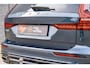 Volvo V60 T6 AWD Inscription Recharge R Line / Trekhaak / Stoelverwarming / Leder / 18 Inch /