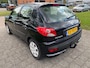 Peugeot 206+ 1.1 XR AIRCO NW APK BJ 2011 !!!