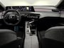 Peugeot 3008 1.2 Hybrid 145 GT Camera, Led, Half leder, Navi, Apple carplay, Rijstrook correctie, Cruise control, Keyless start, 2 jaar garantie