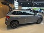 Skoda Kamiq Black Dots 1.0 TSI Business Edition Stoelverwarming Navigatie 17 Lmv achteruit Camera