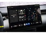 Lynk & Co 02 More 66 kWh | Panoramadak | 360 camera | Harman Kardon audio | Dodehoekdetectie | Stoel/Stuurverwarming | Apple CarPlay/Android Auto | 20"LM-velgen | Elektrisch bedienbare voorstoelen met geheugenfunctie | Klimaat warmtepomp | Elektrisch bedienbare achterklep |