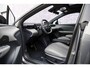 Lynk & Co 02 More 66 kWh | Panoramadak | 360 camera | Harman Kardon audio | Dodehoekdetectie | Stoel/Stuurverwarming | Apple CarPlay/Android Auto | 20"LM-velgen | Elektrisch bedienbare voorstoelen met geheugenfunctie | Klimaat warmtepomp | Elektrisch bedienbare achterklep |