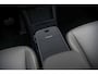 Lynk & Co 02 More 66 kWh | Panoramadak | 360 camera | Harman Kardon audio | Dodehoekdetectie | Stoel/Stuurverwarming | Apple CarPlay/Android Auto | 20"LM-velgen | Elektrisch bedienbare voorstoelen met geheugenfunctie | Klimaat warmtepomp | Elektrisch bedienbare achterklep |