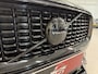 Volvo XC90 T8 Recharge AWD R-Design PANO/LUCHTVERING/TREKHAAK/H&K/MEMORY/ZWART LEER/GOOGLE/CARPLAY/ACC/PILOT-ASSIST/20"/PRIVACY/VOLLEDIG VOLVO DEALER HISTORIE