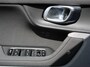 Polestar 2 Standard Range Single Motor 63kWh Climate control Cruise control Panorama dak Parkeersensoren + Camera Trekhaak Voorstoelen verwarmd Apple Carplay/ Android Auto