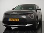 Kia Niro EV 64.8 kWh DynamicLine (SOH 100%) - Navigatie via Apple Carplay/Android Auto - Camera - Climate control - Fabrieksgarantie tot 03-2030