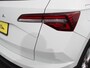 Skoda Karoq 1.5 TSI 150pk DSG Ambition Navigatie Apple Carpla/Android Auto Camera Climate Control Adaptieve Cruise control Lichtmetalen Velgen
