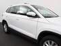 Skoda Karoq 1.5 TSI 150pk DSG Ambition Navigatie Apple Carpla/Android Auto Camera Climate Control Adaptieve Cruise control Lichtmetalen Velgen