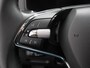 Skoda Karoq 1.5 TSI 150pk DSG Ambition Navigatie Apple Carpla/Android Auto Camera Climate Control Adaptieve Cruise control Lichtmetalen Velgen