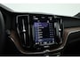 Volvo XC60 T6 Plug-in hybrid Plus Dark | SOH 99.6% | Pano | Stoelventilatie | 360cam | Memory Seats | H&K Audio | Stoel-Stuurverw. | Adapt. Cruise  x