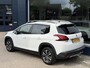Peugeot 2008 1.2 Turbo 110 pk Allure | Navigatie | 6-bak | Achteruitrijcamera | LED-dagrijverlichting | Apple Carplay | Trekhaak | Hoge instap | 16 inch Licht-metalen Velgen | Climate Control | Cruise Control |