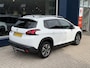 Peugeot 2008 1.2 Turbo 110 pk Allure | Navigatie | 6-bak | Achteruitrijcamera | LED-dagrijverlichting | Apple Carplay | Trekhaak | Hoge instap | 16 inch Licht-metalen Velgen | Climate Control | Cruise Control |