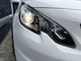 Peugeot 2008 1.2 Turbo 110 pk Allure | Navigatie | 6-bak | Achteruitrijcamera | LED-dagrijverlichting | Apple Carplay | Trekhaak | Hoge instap | 16 inch Licht-metalen Velgen | Climate Control | Cruise Control |