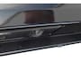 Volvo XC60 T6 350PK Plug-in hybrid AWD Ultra Dark / Adaptieve Cruise control / Head-up Display / Elektrisch glazen panorama-dak / Elektrische stoelen met geheugen / Stuurverwarming / Stoelverwarming v+a / 360 Camera / Harman Kardon / Semi-elektrisch inklapbare trekhaak