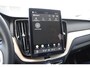 Volvo XC60 T6 350PK Plug-in hybrid AWD Ultra Dark / Adaptieve Cruise control / Head-up Display / Elektrisch glazen panorama-dak / Elektrische stoelen met geheugen / Stuurverwarming / Stoelverwarming v+a / 360 Camera / Harman Kardon / Semi-elektrisch inklapbare trekhaak