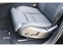 Volvo XC60 T6 350PK Plug-in hybrid AWD Ultra Dark / Adaptieve Cruise control / Head-up Display / Elektrisch glazen panorama-dak / Elektrische stoelen met geheugen / Stuurverwarming / Stoelverwarming v+a / 360 Camera / Harman Kardon / Semi-elektrisch inklapbare trekhaak