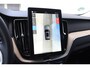 Volvo XC60 T6 350PK Plug-in hybrid AWD Ultra Dark / Adaptieve Cruise control / Head-up Display / Elektrisch glazen panorama-dak / Elektrische stoelen met geheugen / Stuurverwarming / Stoelverwarming v+a / 360 Camera / Harman Kardon / Semi-elektrisch inklapbare trekhaak