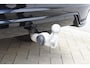 Volvo XC60 T6 350PK Plug-in hybrid AWD Ultra Dark / Adaptieve Cruise control / Head-up Display / Elektrisch glazen panorama-dak / Elektrische stoelen met geheugen / Stuurverwarming / Stoelverwarming v+a / 360 Camera / Harman Kardon / Semi-elektrisch inklapbare trekhaak