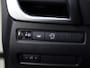 Nissan Qashqai 1.3 MHEV Xtronic N-Connecta | Stuur en Stoelverwarming | Apple Carplay & Android Auto | Parelmoer Lak | 360 Camera | 19 Inch velgen