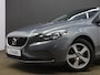 Volvo V40 2.0 D2 Momentum | Navigatie | Voorstoelen verwarmd | Verwarmde voorruit |