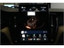 Volvo XC60 2.0 T8 AWD 335kW/456pk Aut8 Recharge Ultra Dark VOL!! LUCHTVERING + BOWERS&WILKINS + PANORAMADAK + BLIS + HEAD-UP + PILOT ASSIST + V&A STOEL-&STUURVERWARMING + ADAPT.CRUISE + GOOGLE DASH&SERVICES + STOELVENTILATIE&-MASSAGE + 360 CAMERA + 22" LM-VELGEN!!