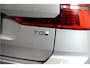 Volvo XC60 2.0 T8 AWD 335kW/456pk Aut8 Recharge Ultra Dark VOL!! LUCHTVERING + BOWERS&WILKINS + PANORAMADAK + BLIS + HEAD-UP + PILOT ASSIST + V&A STOEL-&STUURVERWARMING + ADAPT.CRUISE + GOOGLE DASH&SERVICES + STOELVENTILATIE&-MASSAGE + 360 CAMERA + 22" LM-VELGEN!!
