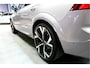 Volvo XC60 2.0 T8 AWD 335kW/456pk Aut8 Recharge Ultra Dark VOL!! LUCHTVERING + BOWERS&WILKINS + PANORAMADAK + BLIS + HEAD-UP + PILOT ASSIST + V&A STOEL-&STUURVERWARMING + ADAPT.CRUISE + GOOGLE DASH&SERVICES + STOELVENTILATIE&-MASSAGE + 360 CAMERA + 22" LM-VELGEN!!
