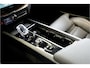 Volvo XC60 2.0 T8 AWD 335kW/456pk Aut8 Recharge Ultra Dark VOL!! LUCHTVERING + BOWERS&WILKINS + PANORAMADAK + BLIS + HEAD-UP + PILOT ASSIST + V&A STOEL-&STUURVERWARMING + ADAPT.CRUISE + GOOGLE DASH&SERVICES + STOELVENTILATIE&-MASSAGE + 360 CAMERA + 22" LM-VELGEN!!