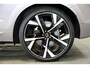 Volvo XC60 2.0 T8 AWD 335kW/456pk Aut8 Recharge Ultra Dark VOL!! LUCHTVERING + BOWERS&WILKINS + PANORAMADAK + BLIS + HEAD-UP + PILOT ASSIST + V&A STOEL-&STUURVERWARMING + ADAPT.CRUISE + GOOGLE DASH&SERVICES + STOELVENTILATIE&-MASSAGE + 360 CAMERA + 22" LM-VELGEN!!