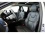 Volvo XC60 2.0 T8 AWD 335kW/456pk Aut8 Recharge Ultra Dark VOL!! LUCHTVERING + BOWERS&WILKINS + PANORAMADAK + BLIS + HEAD-UP + PILOT ASSIST + V&A STOEL-&STUURVERWARMING + ADAPT.CRUISE + GOOGLE DASH&SERVICES + STOELVENTILATIE&-MASSAGE + 360 CAMERA + 22" LM-VELGEN!!