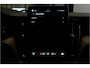 Volvo XC60 2.0 T8 AWD 335kW/456pk Aut8 Recharge Ultra Dark VOL!! LUCHTVERING + BOWERS&WILKINS + PANORAMADAK + BLIS + HEAD-UP + PILOT ASSIST + V&A STOEL-&STUURVERWARMING + ADAPT.CRUISE + GOOGLE DASH&SERVICES + STOELVENTILATIE&-MASSAGE + 360 CAMERA + 22" LM-VELGEN!!