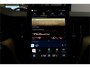 Volvo XC60 2.0 T8 AWD 335kW/456pk Aut8 Recharge Ultra Dark VOL!! LUCHTVERING + BOWERS&WILKINS + PANORAMADAK + BLIS + HEAD-UP + PILOT ASSIST + V&A STOEL-&STUURVERWARMING + ADAPT.CRUISE + GOOGLE DASH&SERVICES + STOELVENTILATIE&-MASSAGE + 360 CAMERA + 22" LM-VELGEN!!