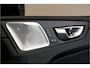 Volvo XC60 2.0 T8 AWD 335kW/456pk Aut8 Recharge Ultra Dark VOL!! LUCHTVERING + BOWERS&WILKINS + PANORAMADAK + BLIS + HEAD-UP + PILOT ASSIST + V&A STOEL-&STUURVERWARMING + ADAPT.CRUISE + GOOGLE DASH&SERVICES + STOELVENTILATIE&-MASSAGE + 360 CAMERA + 22" LM-VELGEN!!