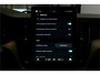 Volvo XC60 2.0 T8 AWD 335kW/456pk Aut8 Recharge Ultra Dark VOL!! LUCHTVERING + BOWERS&WILKINS + PANORAMADAK + BLIS + HEAD-UP + PILOT ASSIST + V&A STOEL-&STUURVERWARMING + ADAPT.CRUISE + GOOGLE DASH&SERVICES + STOELVENTILATIE&-MASSAGE + 360 CAMERA + 22" LM-VELGEN!!