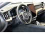 Volvo XC60 2.0 T8 AWD 335kW/456pk Aut8 Recharge Ultra Dark VOL!! LUCHTVERING + BOWERS&WILKINS + PANORAMADAK + BLIS + HEAD-UP + PILOT ASSIST + V&A STOEL-&STUURVERWARMING + ADAPT.CRUISE + GOOGLE DASH&SERVICES + STOELVENTILATIE&-MASSAGE + 360 CAMERA + 22" LM-VELGEN!!