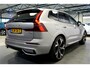 Volvo XC60 2.0 T8 AWD 335kW/456pk Aut8 Recharge Ultra Dark VOL!! LUCHTVERING + BOWERS&WILKINS + PANORAMADAK + BLIS + HEAD-UP + PILOT ASSIST + V&A STOEL-&STUURVERWARMING + ADAPT.CRUISE + GOOGLE DASH&SERVICES + STOELVENTILATIE&-MASSAGE + 360 CAMERA + 22" LM-VELGEN!!