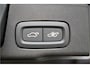 Volvo XC60 2.0 T8 AWD 335kW/456pk Aut8 Recharge Ultra Dark VOL!! LUCHTVERING + BOWERS&WILKINS + PANORAMADAK + BLIS + HEAD-UP + PILOT ASSIST + V&A STOEL-&STUURVERWARMING + ADAPT.CRUISE + GOOGLE DASH&SERVICES + STOELVENTILATIE&-MASSAGE + 360 CAMERA + 22" LM-VELGEN!!