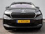 Skoda Enyaq iV 60 SOH 90% Panoramadak/ Stoel-stuurverwarming/ Camera/ Navigatie/ Carplay/ Memory/ Blindspot
