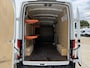 Ford E-Transit 68kWh 184PK L3H3 Pakketinrichting 334km WLTP 96,2% (SOH) BEV Snelladen 360º Camera Cruise control Climate control Carplay Navigatie Laadkabel Parkeersensoren v+a