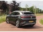 Volkswagen ID.4 First 77 kWh | Camera | Warmtepomp | Sfeerverlichting | Apple Carplay | NL-Auto |