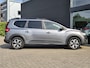 Dacia Jogger 1.6 Hybrid 140 Expression 7p. Camera, Navi, Apple/Android Auto, All Season banden, Climate Control