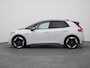 Volkswagen ID.3 First Max 58 kWh | PANO | CAMERA | HUD | ADAPTIVE | STOEL- EN STUURVERW.