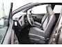 Toyota Yaris 1.5 Hybrid Bi-Tone | Cruise Control | Panoramadak | Parkeersensoren |